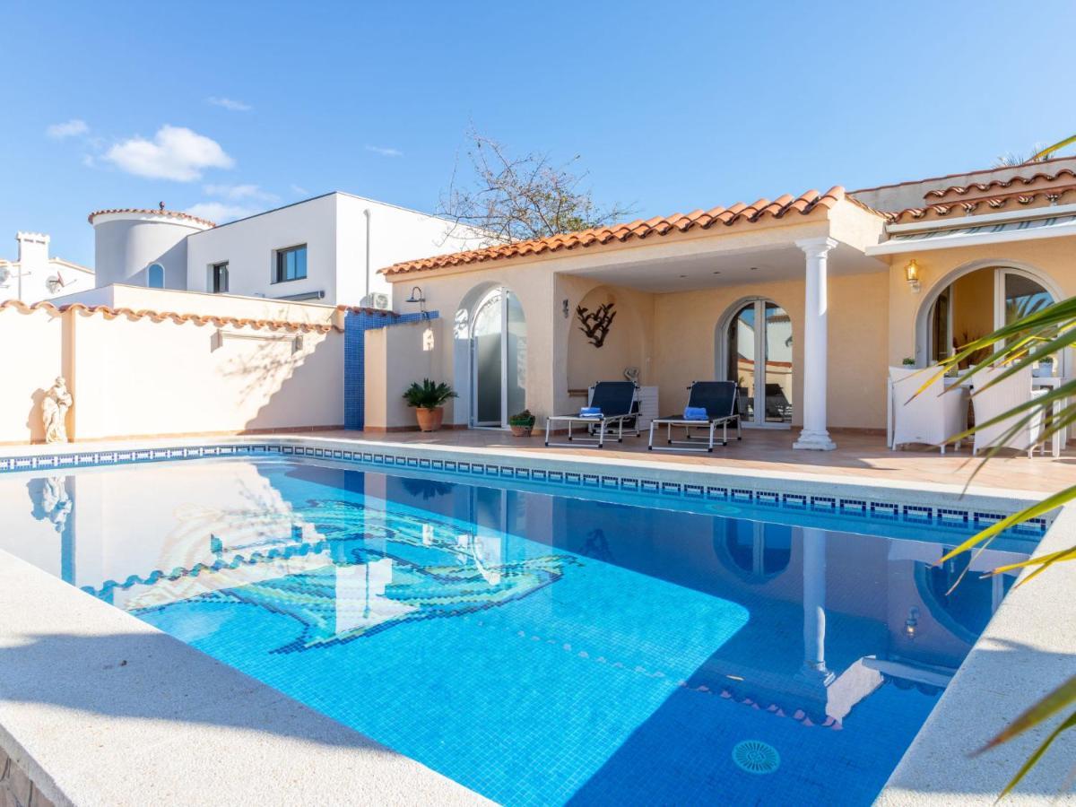 Holiday Home Bonica By Interhome Empuriabrava Esterno foto