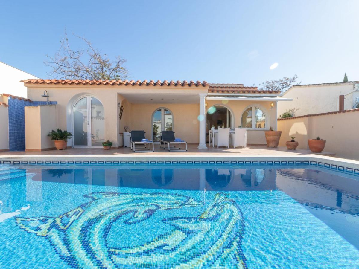 Holiday Home Bonica By Interhome Empuriabrava Esterno foto