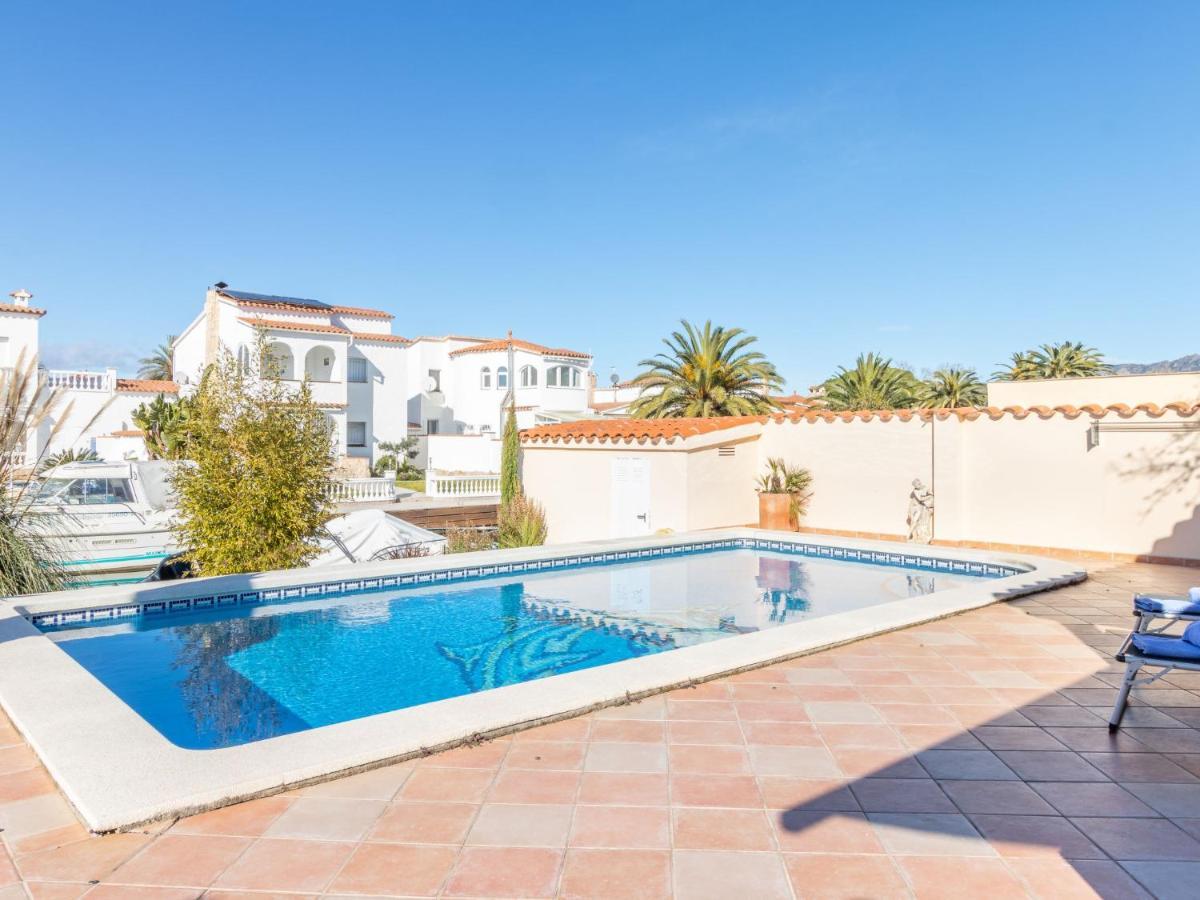 Holiday Home Bonica By Interhome Empuriabrava Esterno foto